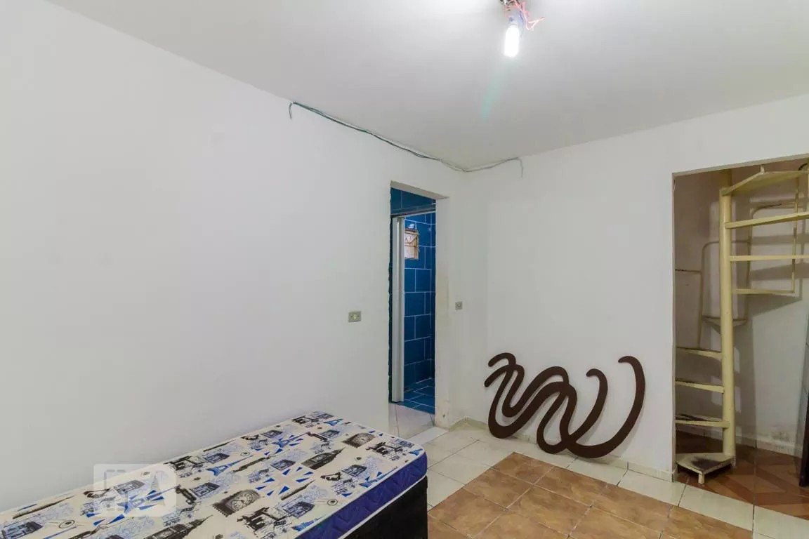 Espaço interno da casa em Itaquera